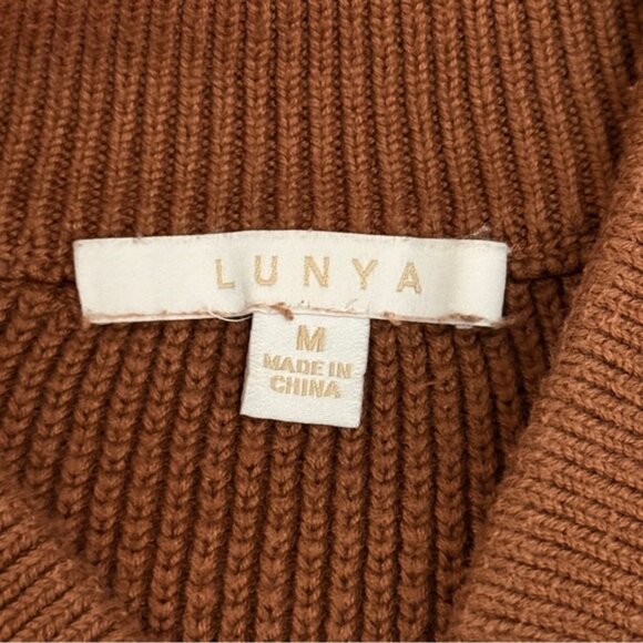 Lunya Humble Brown Cozy Cotton silk pocket henley Sz M Cabin core fall - Picture 3 of 6